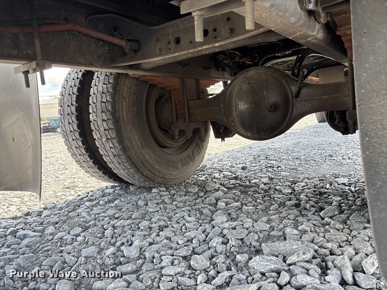 image for item YA3494 2021 International MV607 box truck