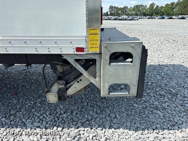 image for item YA3494 2021 International MV607 box truck