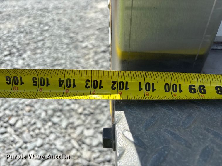 image for item YA3494 2021 International MV607 box truck