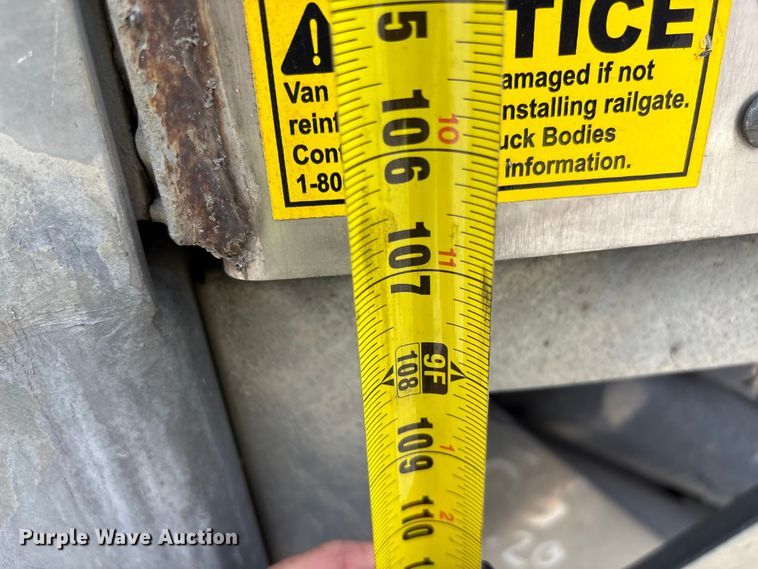 image for item YA3494 2021 International MV607 box truck