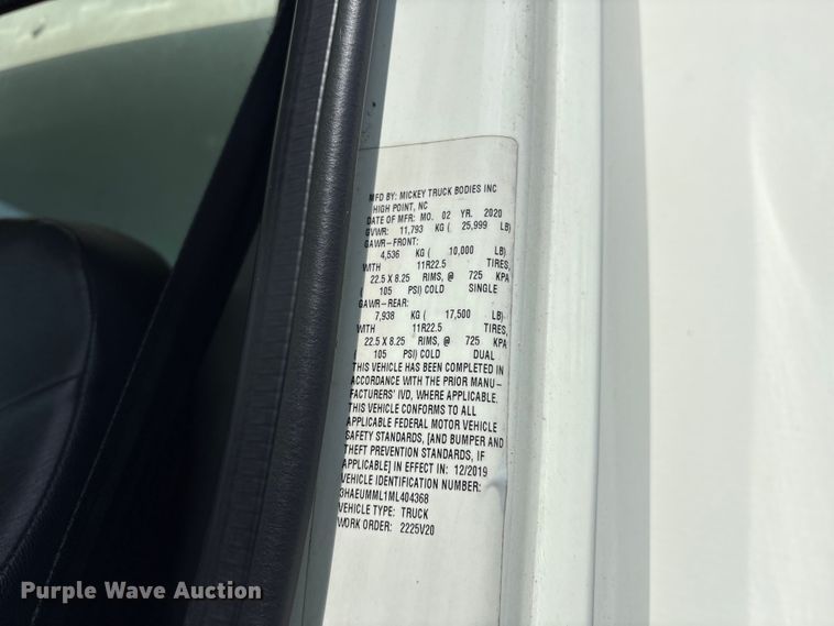 image for item YA3494 2021 International MV607 box truck
