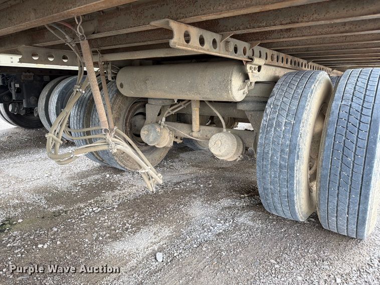 image for item YA3611 2005 Strick S753 dry van trailer