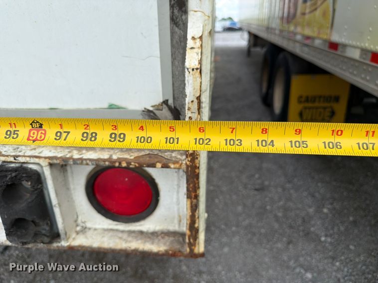 image for item YA3611 2005 Strick S753 dry van trailer