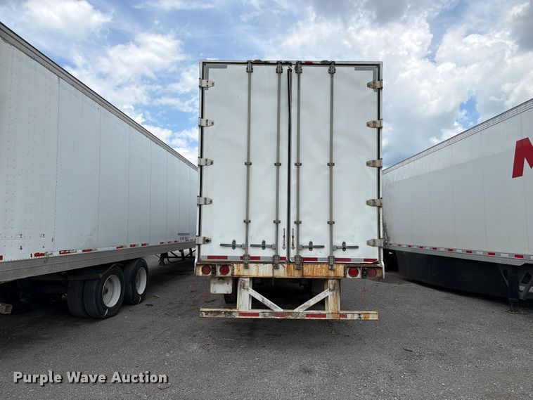 image for item YA3612 2004 Great Dane dry van trailer