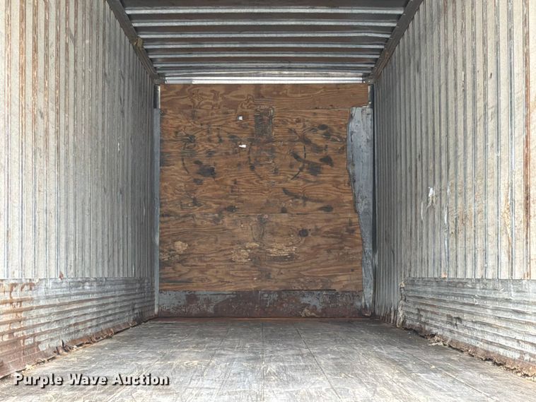 image for item YA3612 2004 Great Dane dry van trailer