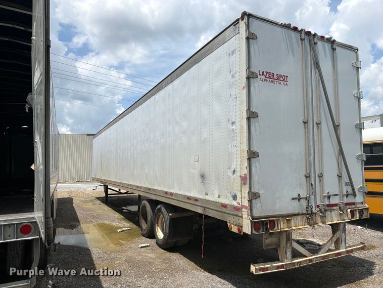 image for item YA3613 2004 Great Dane dry van trailer