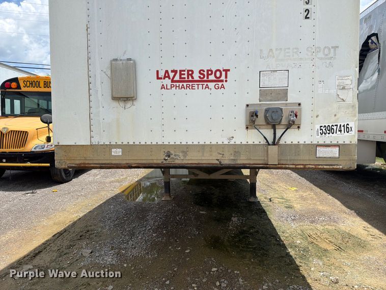 image for item YA3613 2004 Great Dane dry van trailer