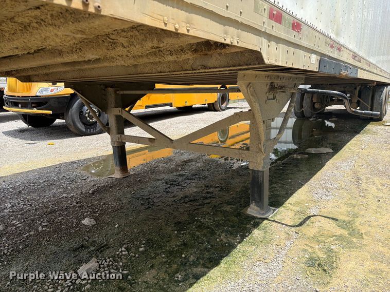 image for item YA3613 2004 Great Dane dry van trailer