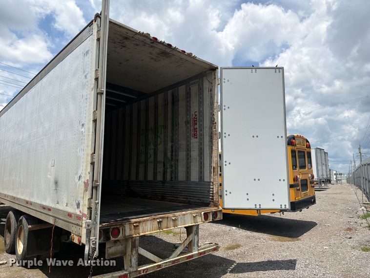 image for item YA3613 2004 Great Dane dry van trailer