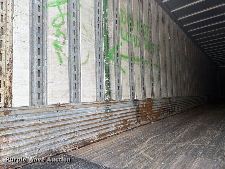 image for item YA3613 2004 Great Dane dry van trailer