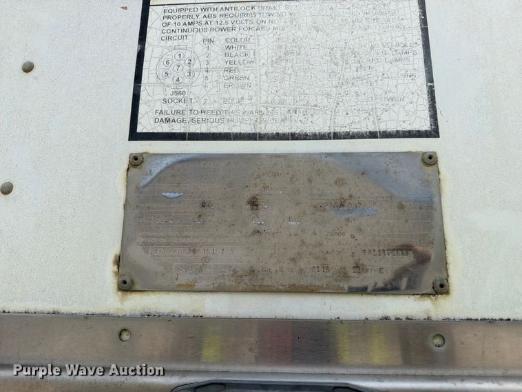image for item YA3613 2004 Great Dane dry van trailer