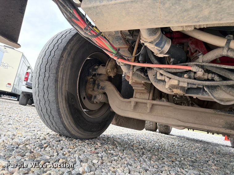 image for item YA3668 2020 Autocar XSpotter yard truck