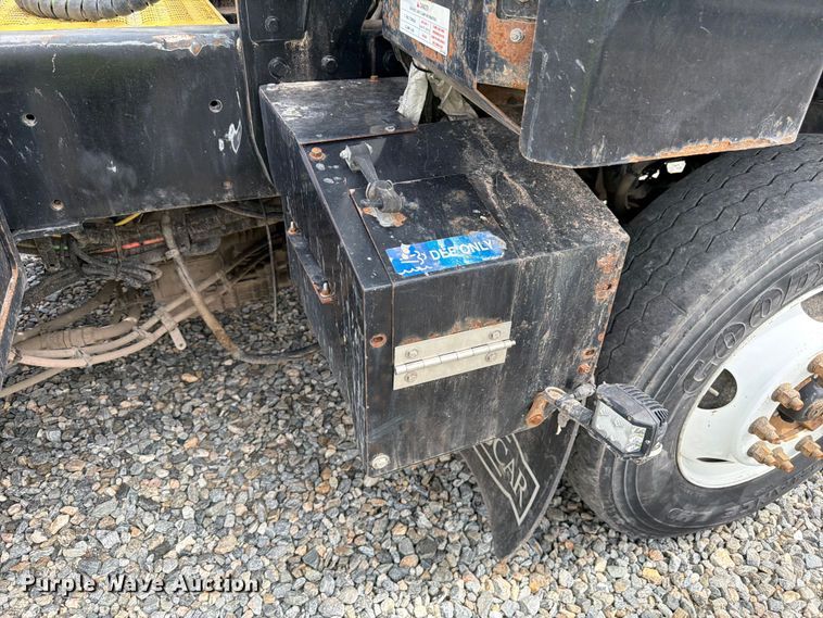image for item YA3668 2020 Autocar XSpotter yard truck