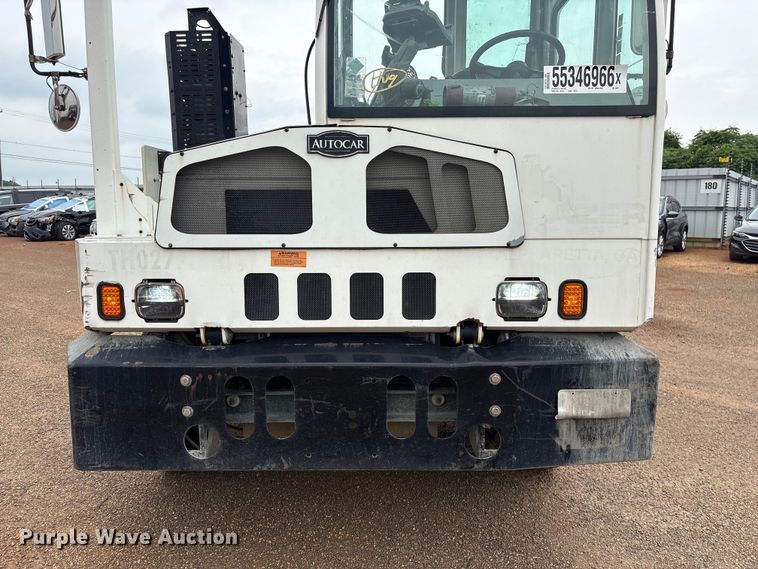 image for item YA3711 2019 Autocar Xspotter yard truck