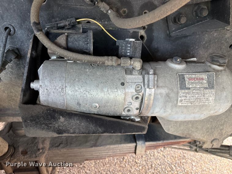 image for item YA3711 2019 Autocar Xspotter yard truck