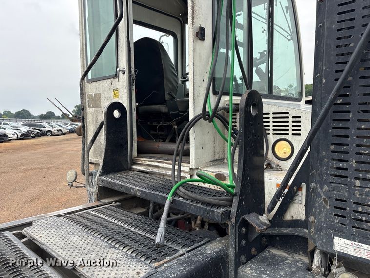 image for item YA3711 2019 Autocar Xspotter yard truck