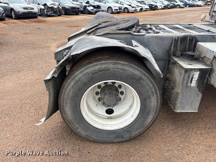 image for item YA3711 2019 Autocar Xspotter yard truck