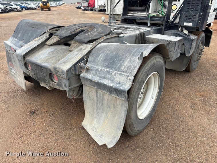 image for item YA3711 2019 Autocar Xspotter yard truck