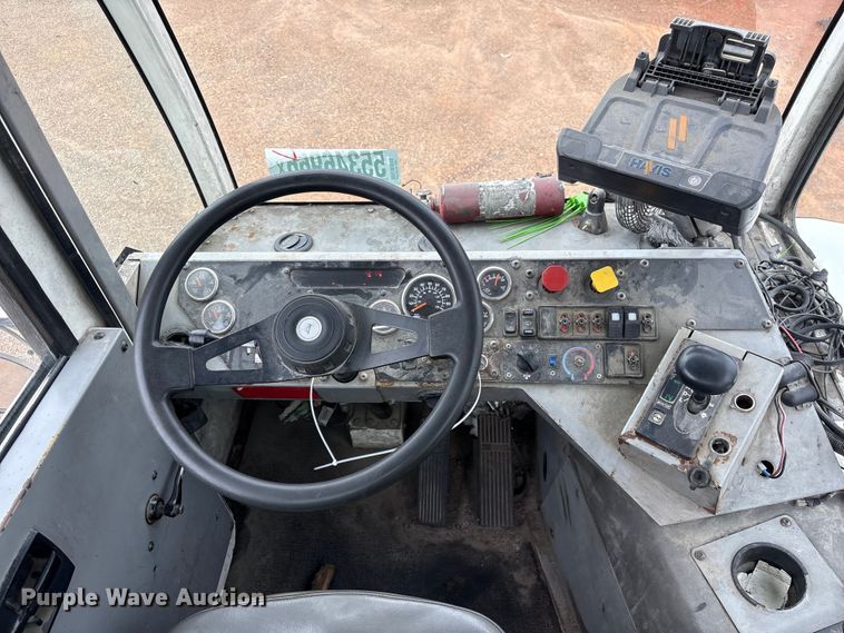 image for item YA3711 2019 Autocar Xspotter yard truck