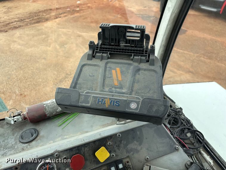 image for item YA3711 2019 Autocar Xspotter yard truck
