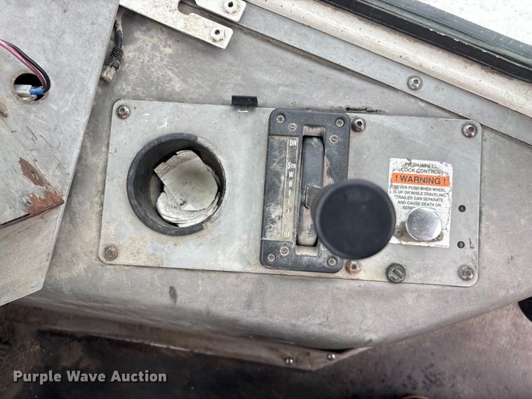 image for item YA3711 2019 Autocar Xspotter yard truck