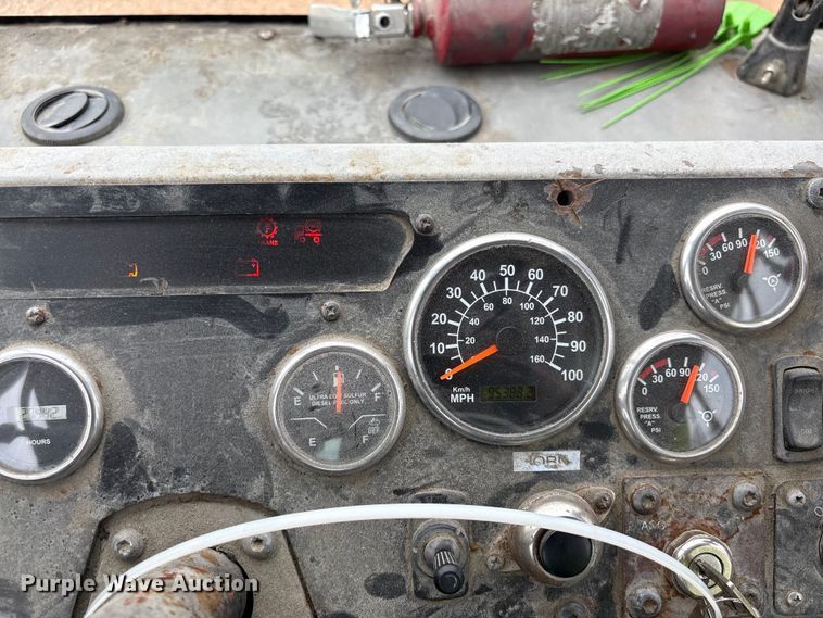 image for item YA3711 2019 Autocar Xspotter yard truck