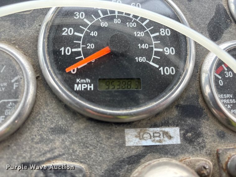image for item YA3711 2019 Autocar Xspotter yard truck