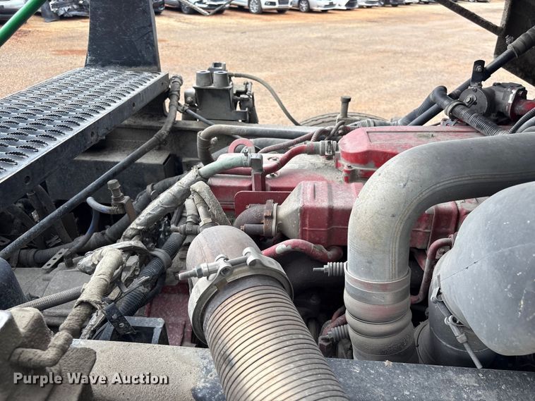 image for item YA3711 2019 Autocar Xspotter yard truck