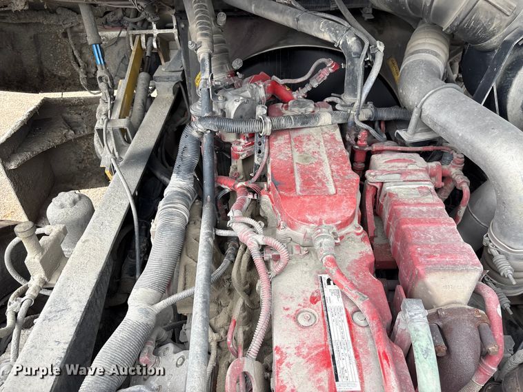 image for item YA3711 2019 Autocar Xspotter yard truck