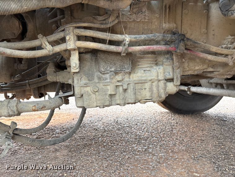 image for item YA3711 2019 Autocar Xspotter yard truck