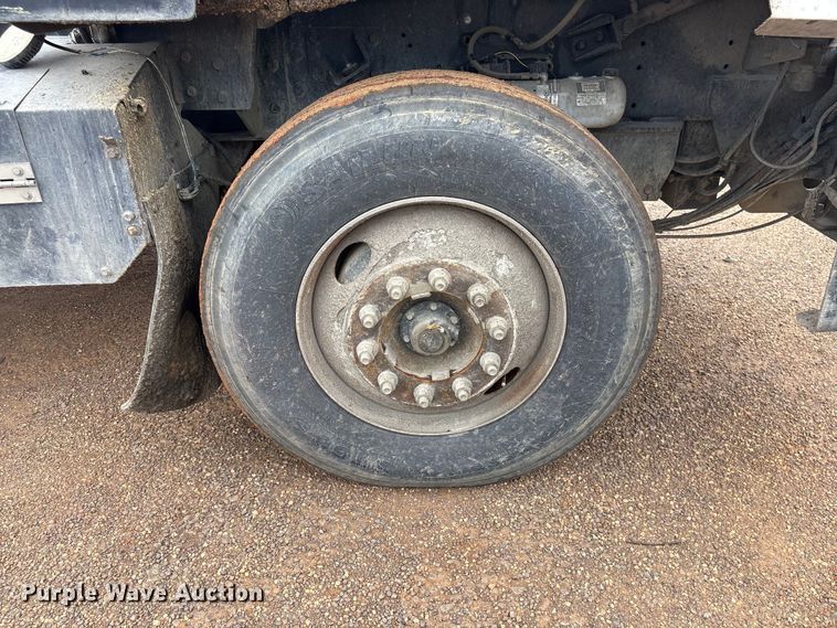 image for item YA3711 2019 Autocar Xspotter yard truck