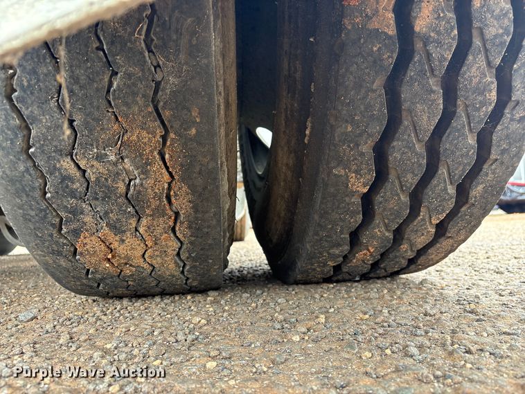 image for item YA3711 2019 Autocar Xspotter yard truck