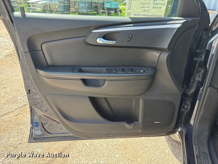 image for item DO5236 2010 Chevrolet Traverse SUV