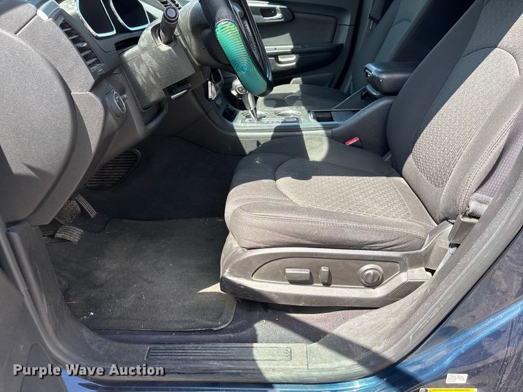 image for item DO5236 2010 Chevrolet Traverse SUV