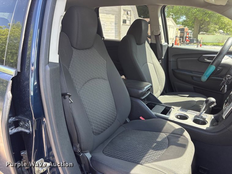 image for item DO5236 2010 Chevrolet Traverse SUV