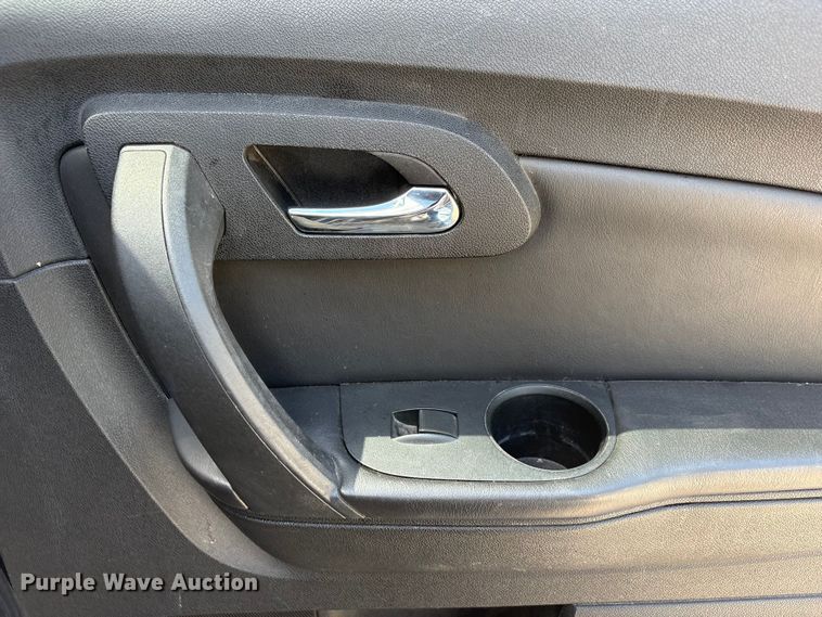 image for item DO5236 2010 Chevrolet Traverse SUV