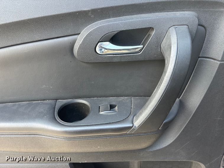 image for item DO5236 2010 Chevrolet Traverse SUV