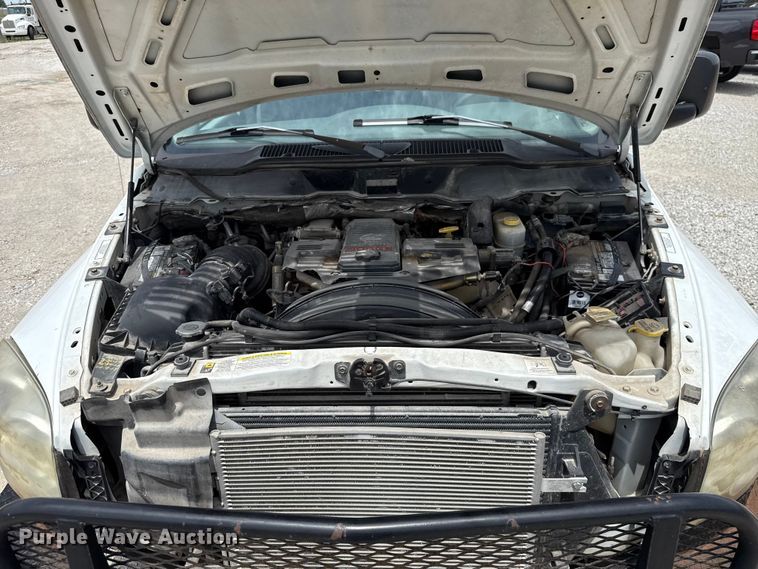 image for item DO8516 2010 Dodge Ram 3500 flatbed pickup truck