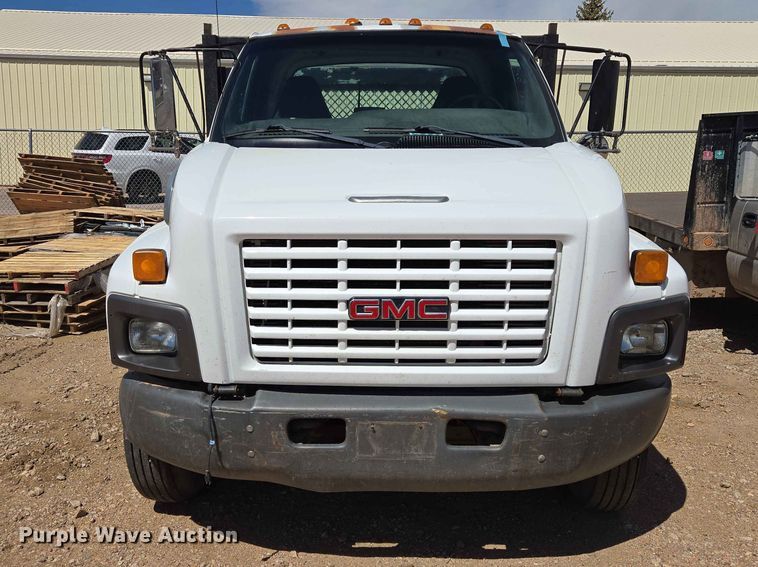 image for item DP8936 2005 GMC C6500 dump flatbed truck