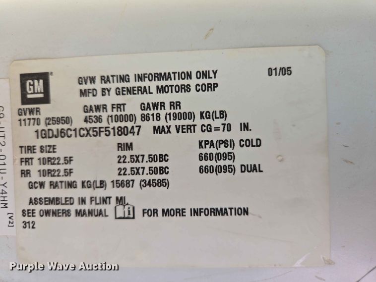 image for item DP8936 2005 GMC C6500 dump flatbed truck
