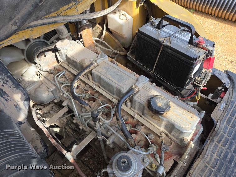 image for item DP8937 Caterpillar PD8000 forklift