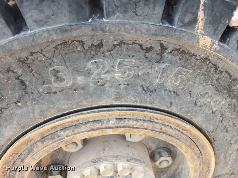 image for item DP8937 Caterpillar PD8000 forklift