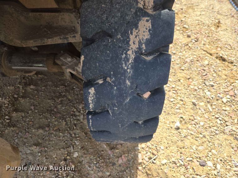 image for item DP8937 Caterpillar PD8000 forklift