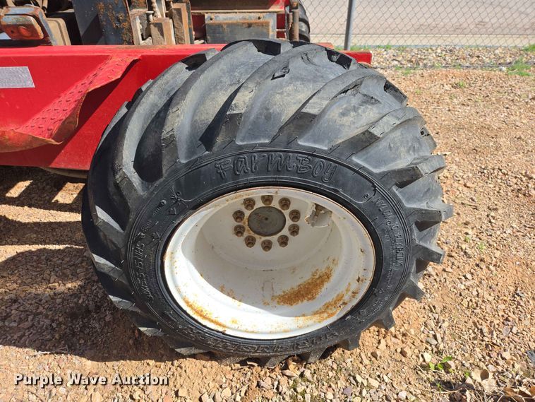 image for item DP8938 2001 Moffett M5000 forklift