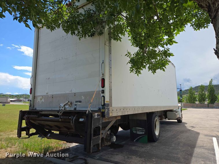 image for item DP8942 2014 International 4300 box truck