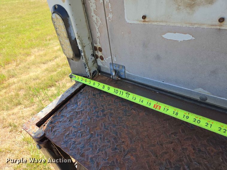 image for item DP8942 2014 International 4300 box truck