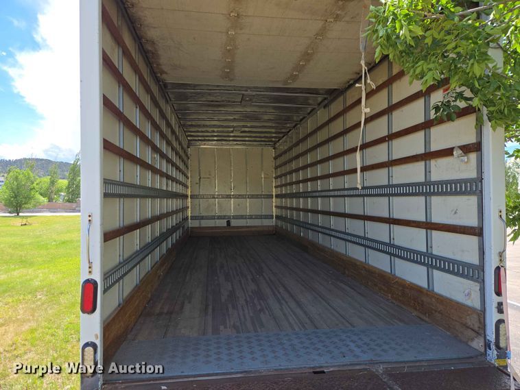 image for item DP8942 2014 International 4300 box truck