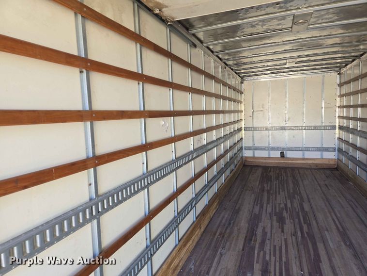 image for item DP8942 2014 International 4300 box truck