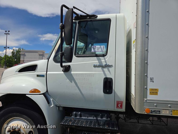 image for item DP8942 2014 International 4300 box truck