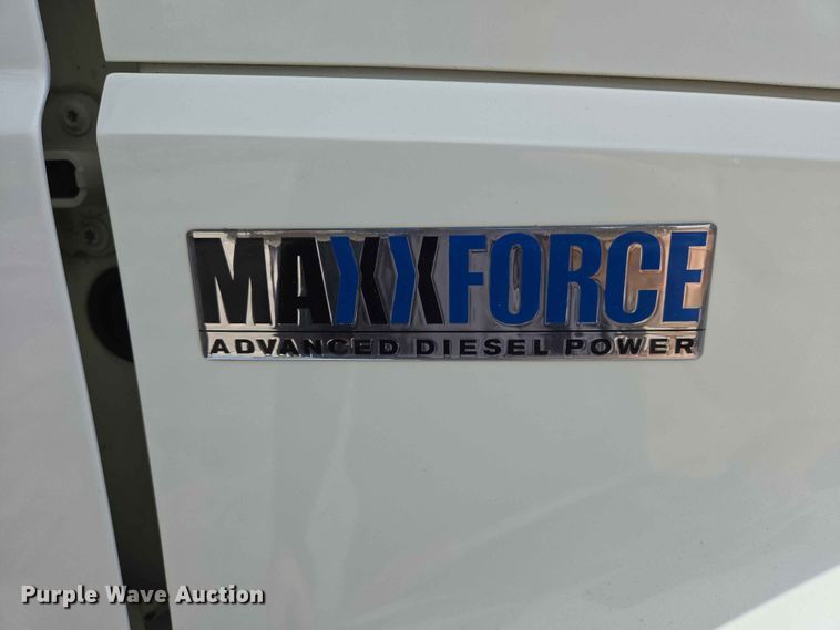 image for item DP8942 2014 International 4300 box truck